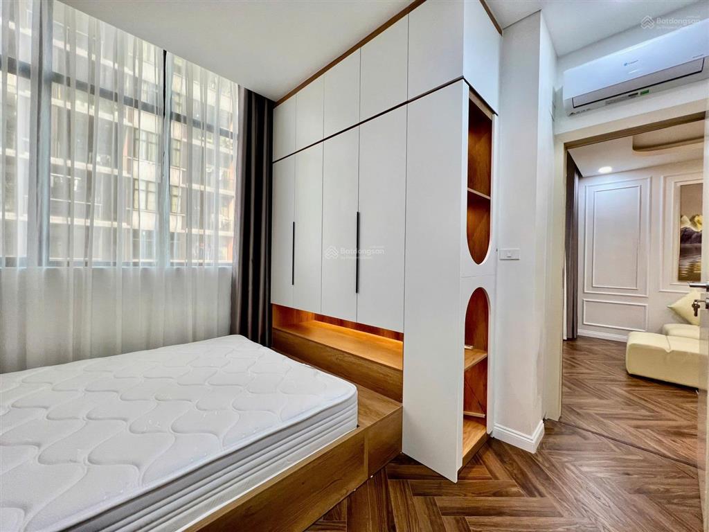 Chính chủ bán căn hộ tại dolphin plaza tháp 3, 171m2, 3 ngủ, ban công đông, nội thất cơ bản, sổ đỏ