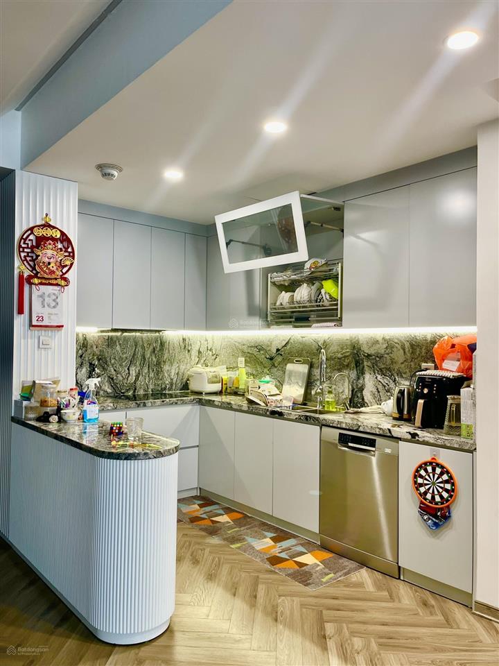 Chính chủ bán căn 3 ngủ tại ecolife capitol, 110m², nội thất full, ban công tây nam, sổ đỏ