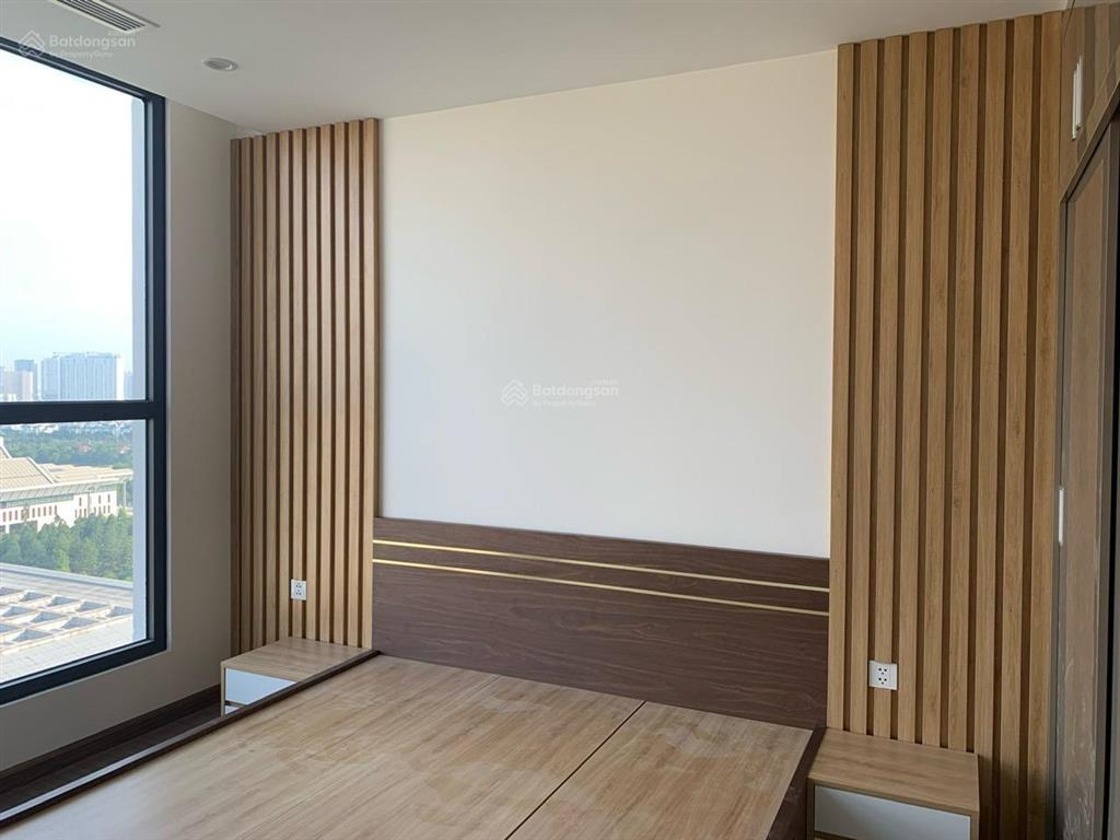 Chính chủ bán căn 80m2, 2 ngủ full đồ tại chelsea residences, tòa b, ban công tây nam, sổ đỏ.