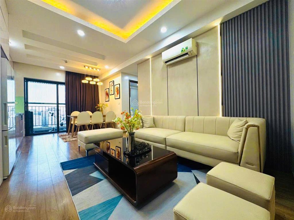 Chính chủ bán căn 2 ngủ tại handi resco, 66m2, ban công đông nam, tòa b, nội thất cơ bản, sổ đỏ