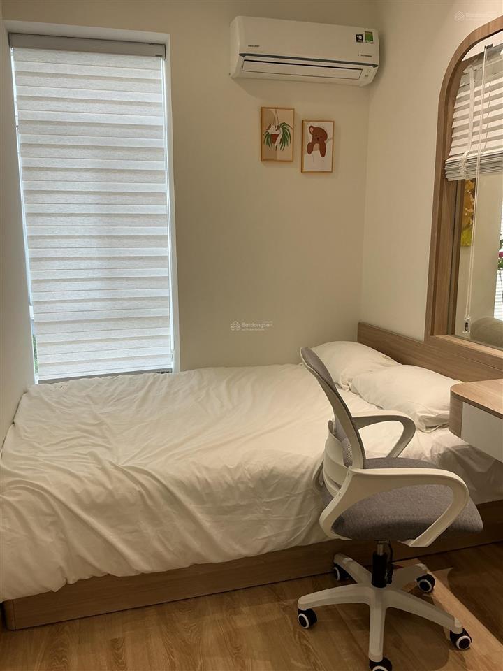 Bán căn hộ chung cư sky garden 3, diện tích 72m2 thông thủy, nhà mới full nội thất