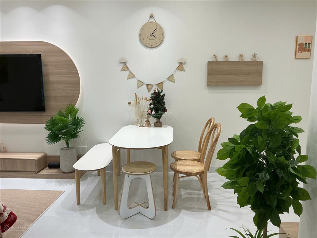 Bán căn hộ chung cư sky garden 3, diện tích 72m2 thông thủy, nhà mới full nội thất