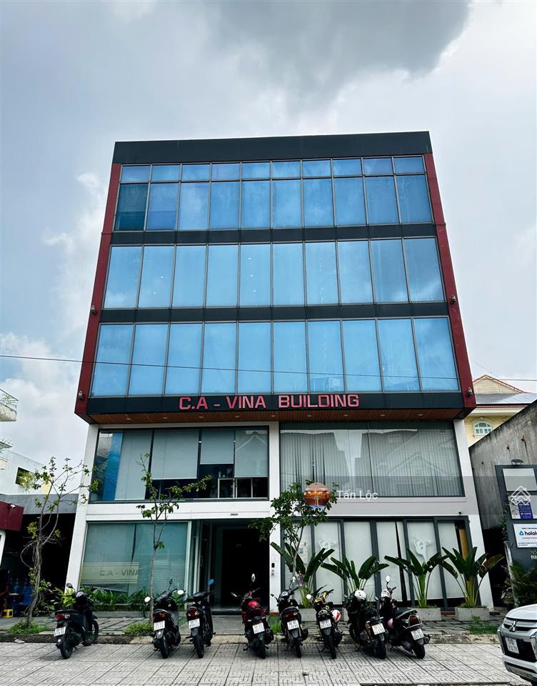 Tòa văn phòng ngay tạ hiện  rẻ nhất hiện tại  8x20m hầm 6 tầng giá chỉ 48 tỷ  sản phẩm khan hiếm
