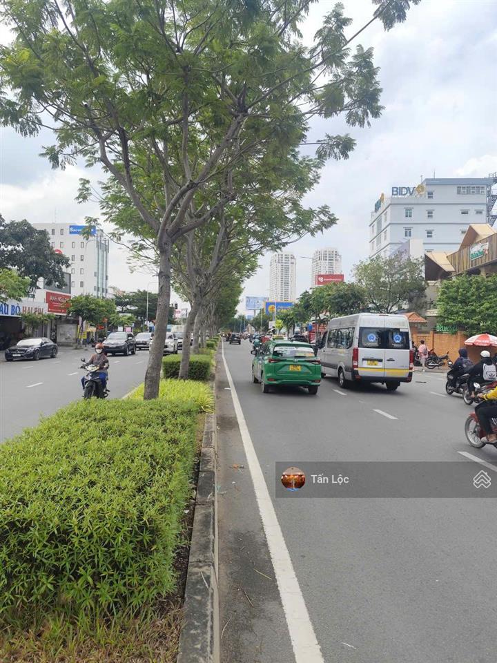 Siêu phẩm xây cao, khan hiếm  750m2  trần não, quận 2  ctxd hầm 6 tầng, giá chỉ 140 tỷ, còn tl