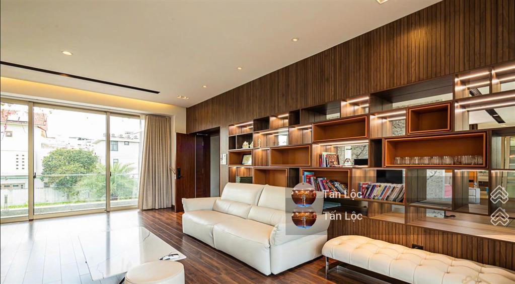 Siêu phẩm villa 2 mặt tiền view trực diện sông quận 2 cực vip  1115m2 ngang 30m giá chỉ 385 tỷ