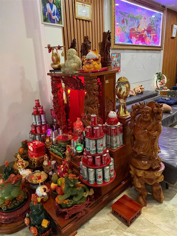 Bán nhà 3 tầng 3 mê mặt tiền thân nhân trung, đối lưng hà huy tập, giá 8,2 tỷ tl