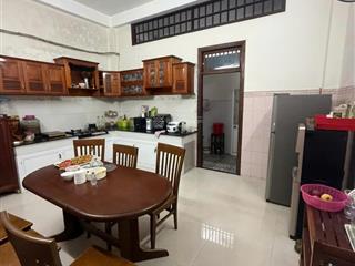 Bán nhà mặt tiền 3 tầng nguyễn quang bích  vị trí vip gần trục 30/4 và chợ