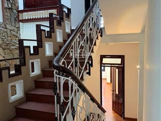 Bán nhà 5 tầng mặt tiền đường hải hồ  hải châu  thích hợp kinh doanh hay cho thuê