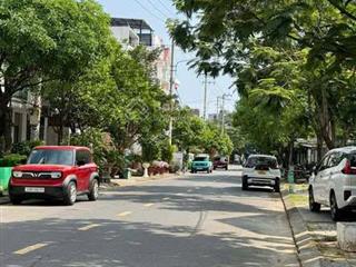 Bán lô đất đường 7m5 hoà phú 9, gần tô hiệu  thông hoàng thị loan, giá 6 tỷ 190 tl