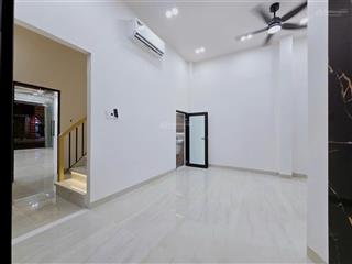 Bán nhà 3 tầng (ngang 9m2)  2 mặt tiền lê hồng phong và hoàng diệu, hải châu, giá 17 tỷ 2