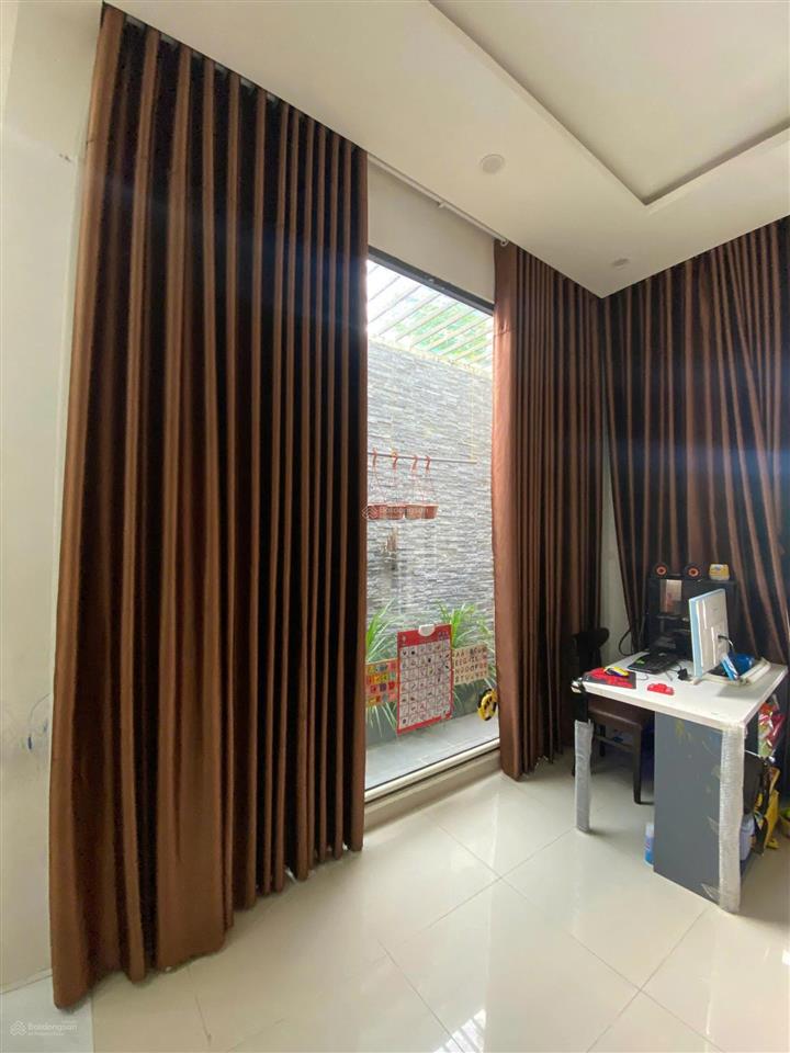 Bán nhà 1 mê mt đường (7m5) cẩm nam 12, đấu lưng công viên hòa xuân, chỉ 5 tỷ 9 tl