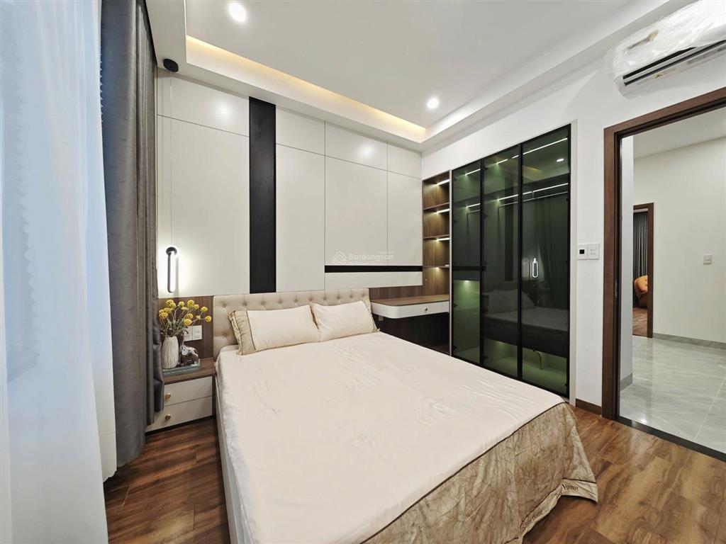 Bán nhà mặt phố 3 tầng full nội thấtđường 5m5 cổ mân mai 3, hòa xuân, đà nẵng