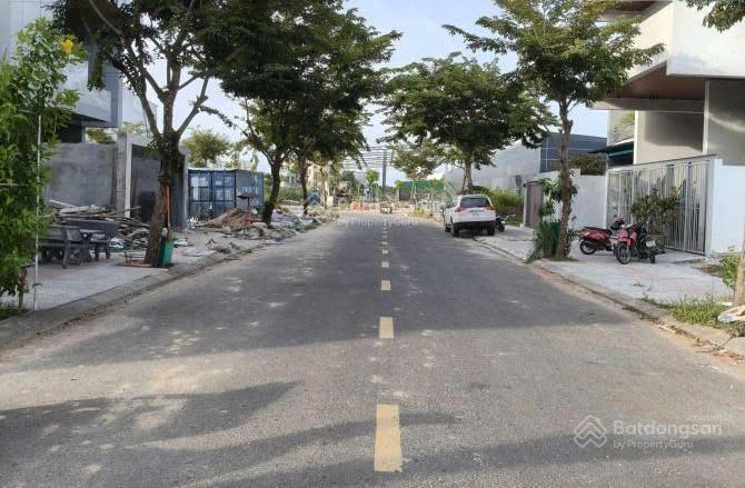Nam hòa xuân, đường hói kiểng 17, 105m2, lô sạch đẹp, gần sông, kề biển tại đà nẵng