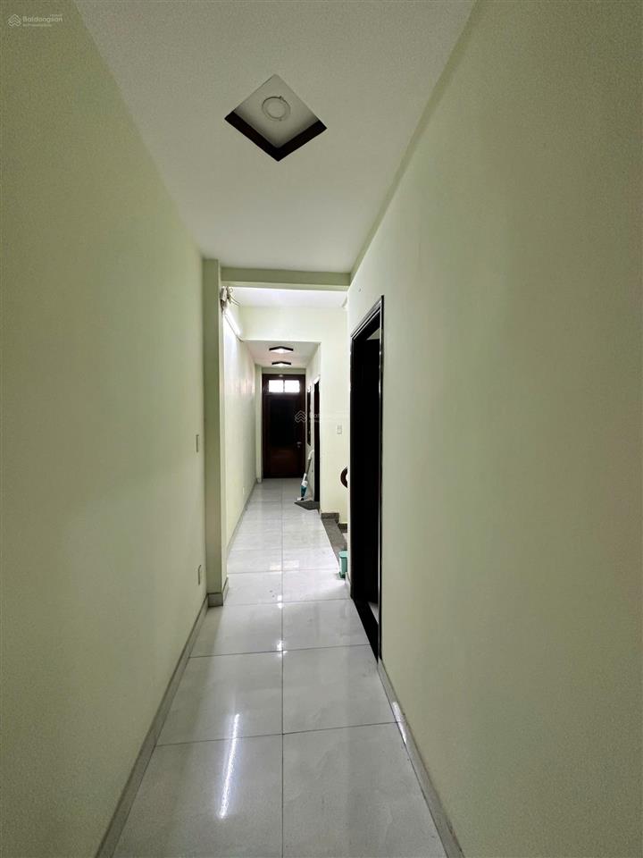 Bán nhà 3 tầng mặt tiền đường bàu năng 7  cách biển chỉ 500m, ngay hoàng thị loan, chỉ 7 tỷ 2 tl