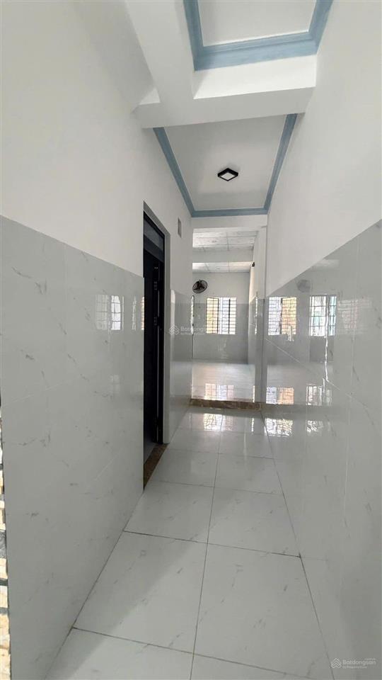 Bán nhà 2 tầng mới mặt tiền phong bắc 9, gần đinh châu, sông thăng long, giá 5 tỷ 780 tl