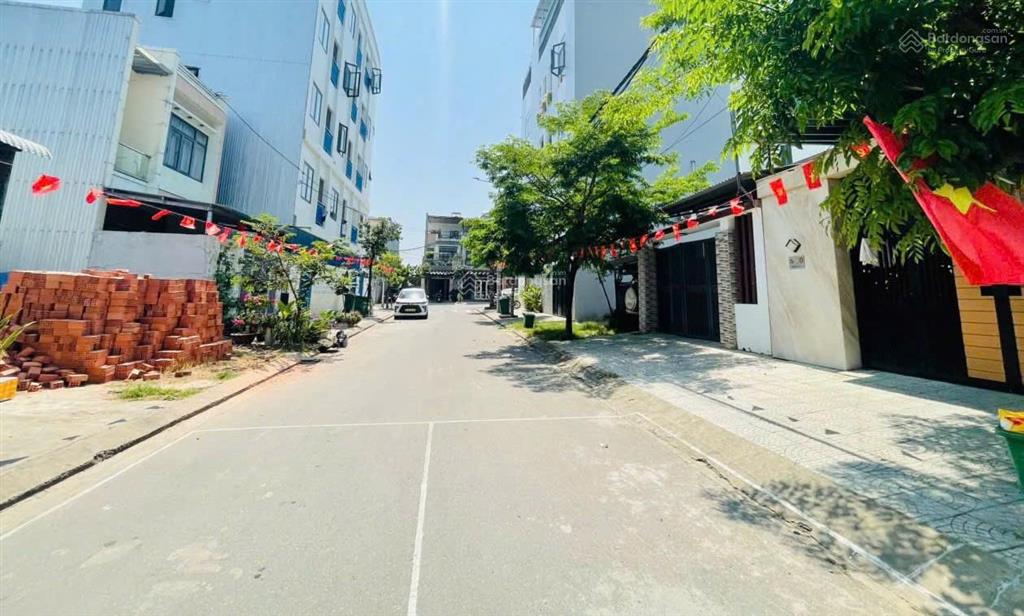 Bán lô đất mặt tiền đường phước lý 7, khu đô thị phước lý, dt 100m2, giá 4 tỷ 550 tl
