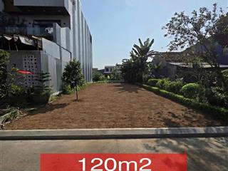 Bán lô đất mt đường đá bàn 5  hòa xuân, cạnh trường học, dt 6x20m, giá 3 tỷ 400 tl