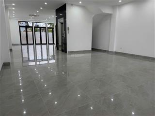 Bán nhà 2 mặt tiền đường hoàng thị loan và hoà phú 21 kẹp góc nguyễn chơn, dt 7x20m, giá 20 tỷ 6 tl
