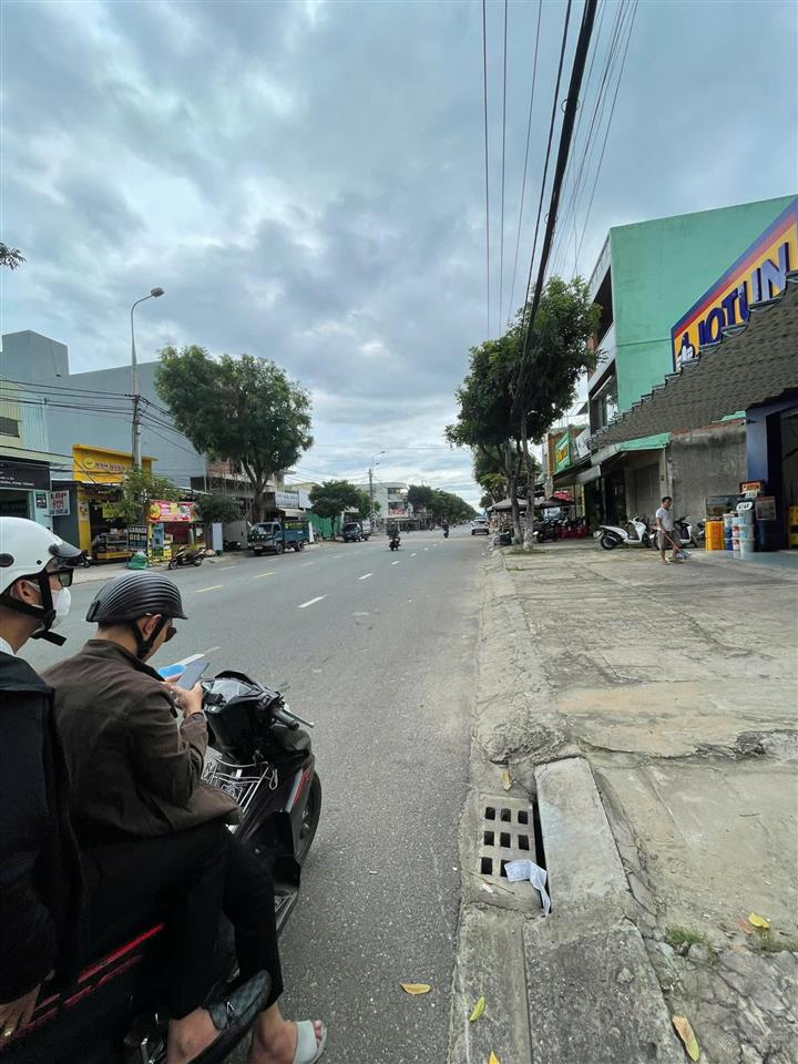 Bán đất mặt tiền đường phạm hùng, p. hòa xuân, vị trí kd đỉnh, dt 108m2, giá 7 tỷ 2 tl