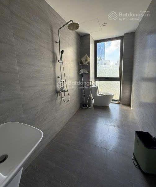 Cho thuê nhà 4 tầng mặt tiền nại nam, hòa cường, hải châu, dtsd 600m2, giá 35 tr/tháng