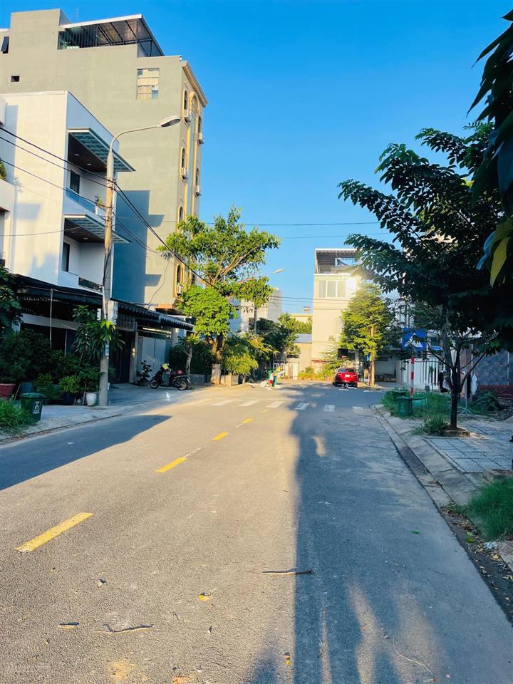 Bán lô đất đường 7m5 cẩm nam 10  hòa xuân, tp đà nẵng  giá 4 tỷ 3 tl