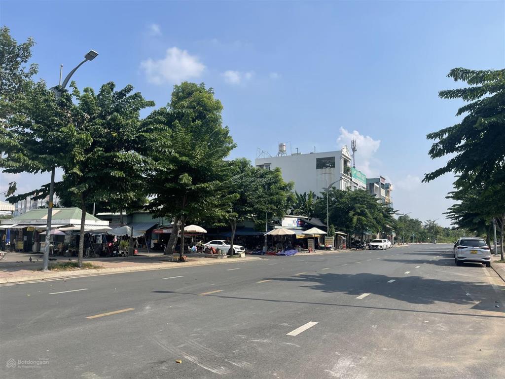 Bán đất (10mx14m) mặt tiền phạm văn ngôn, khu dân cư 1.8ha bình khánh