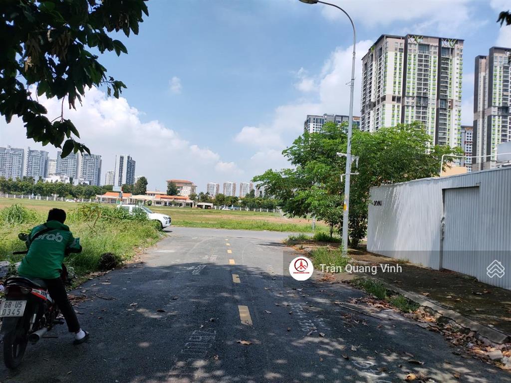 Bán đất xây dựng 7 tầng (8mx20m, lô t, ) đường 68 tml khu dân cư huy hoàng