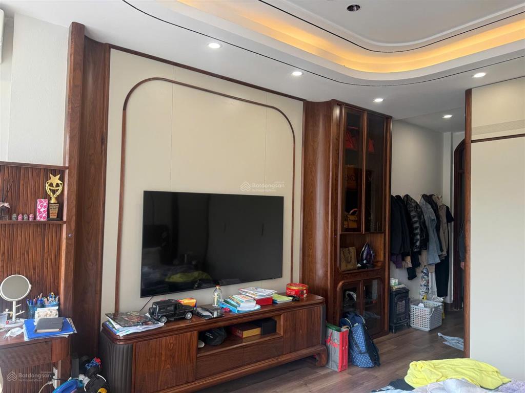 Bán mặt phố ái mộ, phú hựu, bồ đề dt 45m2, 8 tầng, mt 4.5m , thang máy, vỉa hè kinh doanh