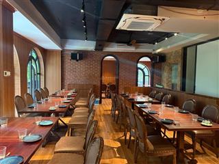 Siêu phẩm duy nhất lk319 hồng tiến dt 161m2, măt tiền 10m, 6 tầng thang máy, lô góc, dòng tiền.