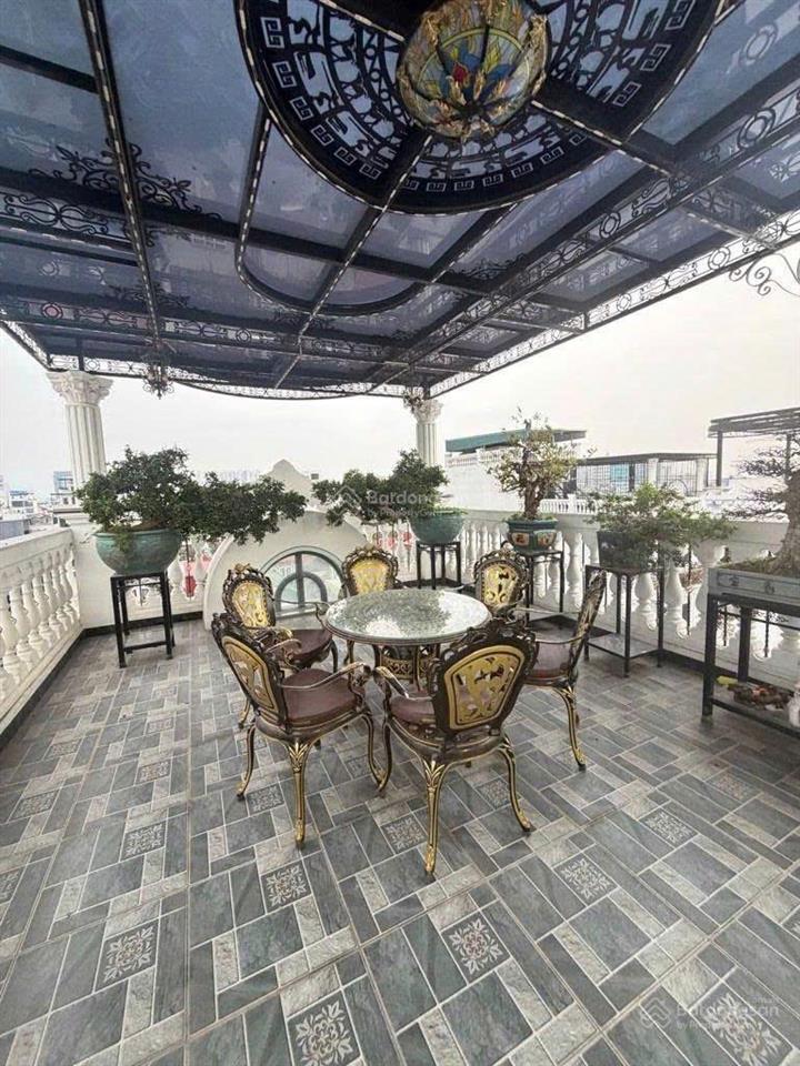 Siêu phẩm nhà phố trạm, cổ linh. dt 96m2, 8 tầng, mt 5.5m, 2 thoáng, gara ô tô, thang máy, full đồ