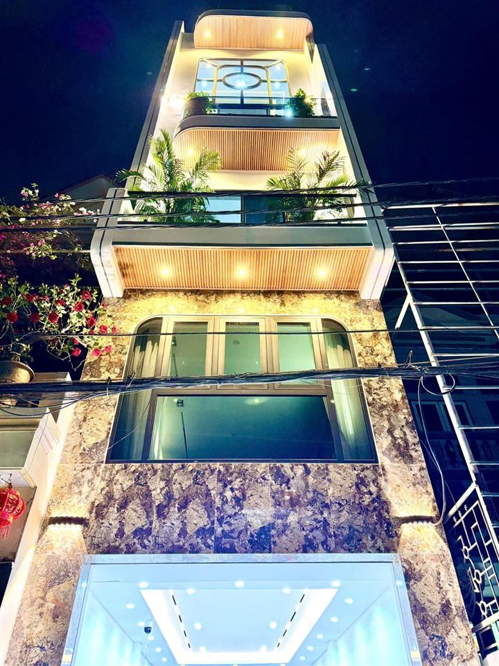 Bán siêu phẩm phố trạm, long biên. dt 55m², 7 tầng, mt 4.1m, thang máy, kinh doanh, ô tô tránh.