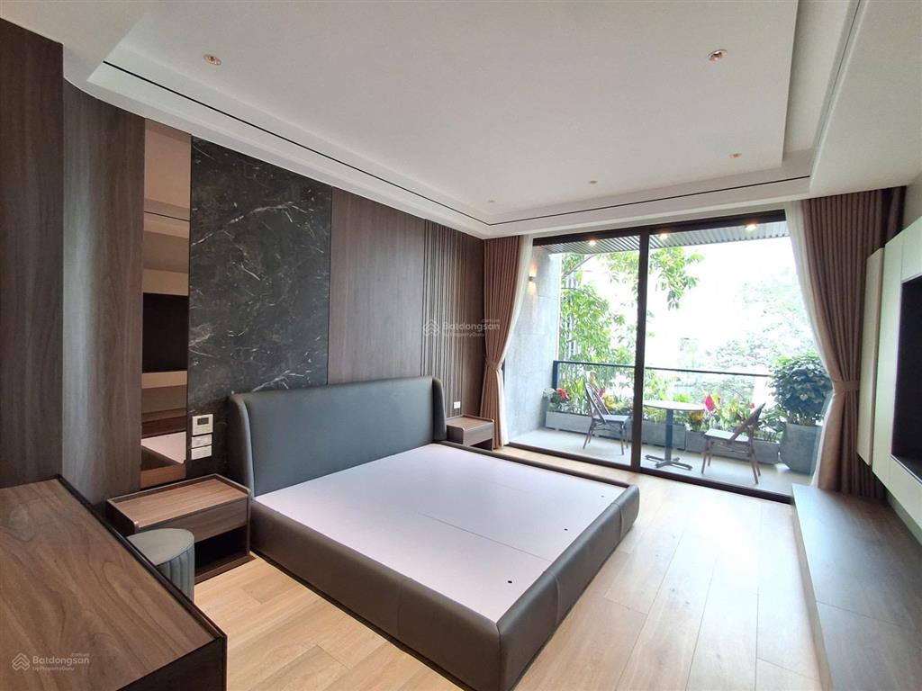 Bán nhà khu tđc tư đình long biên dt 79m2, 7 tầng, mt 4.2m, vỉa hè, ô tô tránh, kinh doanh, đủ đồ