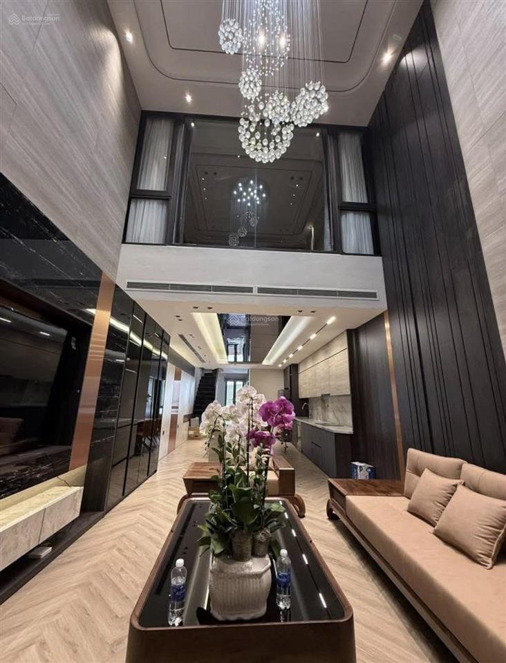 Bán nhà khu tđc tư đình long biên dt 79m2, 7 tầng, mt 4.2m, vỉa hè, ô tô tránh, kinh doanh, đủ đồ