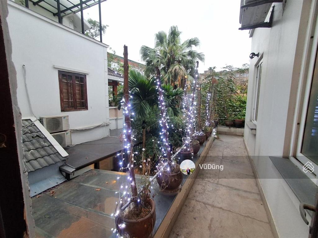 Giảm sốc 15 tỷ bán biệt thự siêu sài đồng  long biên. dt 185m2, mt 12.5m, kinh doanh, 3 thoáng.