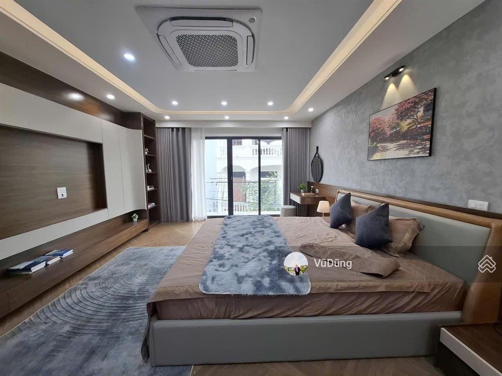 Bán nhà siêu đẹp bát khối long biên dt 72m2, 7 tầng, mt 4.5m, garra 2 ô tô, thanh máy, ô tô thông