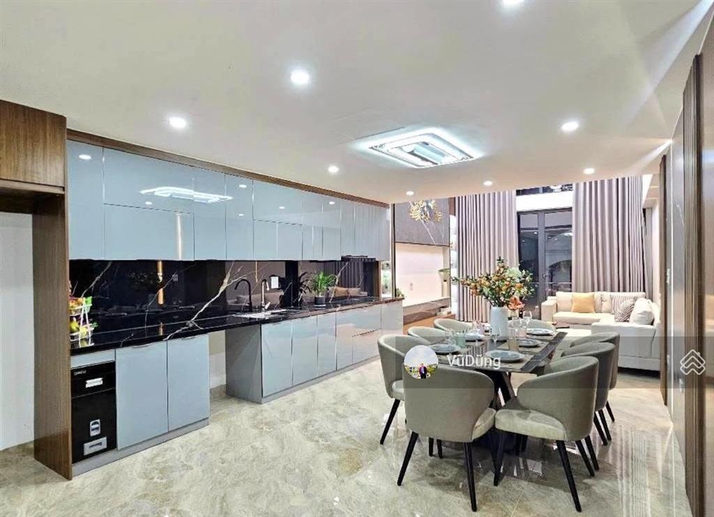 Bán nhà siêu đẹp bát khối long biên dt 72m2, 7 tầng, mt 4.5m, garra 2 ô tô, thanh máy, ô tô thông