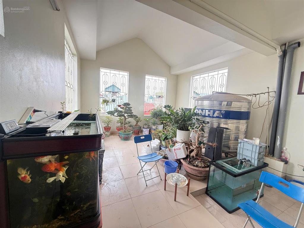 Bán nhà phố đức giang, long biên dt 135m2, mặt tiền 5.5m , ô tô tránh, đầu tư, kinh doanh.