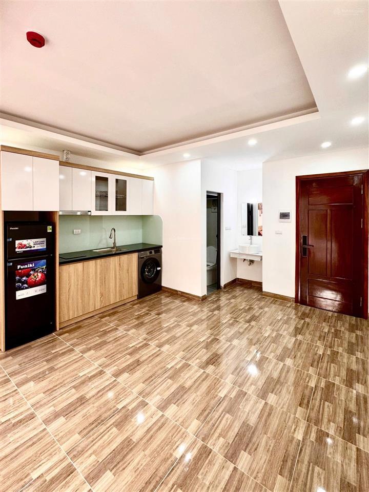 Giảm sốc 3.6 tỷ bán căn nhà tại gia thụy nguyễn văn cừ dt 78m2, 7 tầng, mt 4.5m. thang máy, ô tô