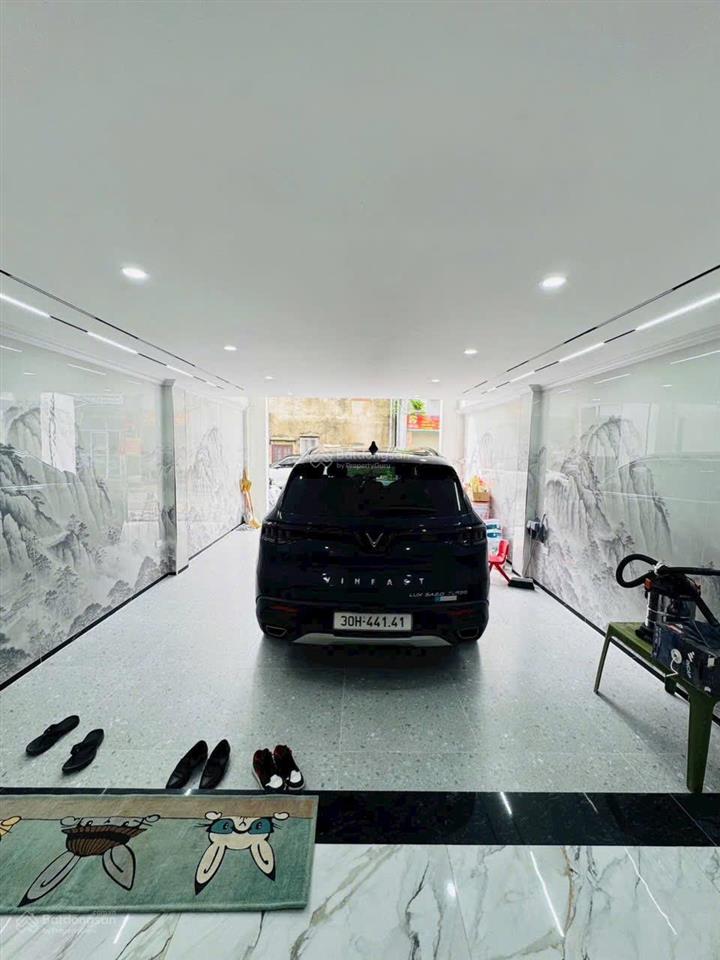 Nhà đẹp ở ngay phố sài đồng long biên dt 55m2, 7 tầng, mt 4.5m, ô tô tránh. thang máy, ở ngay.