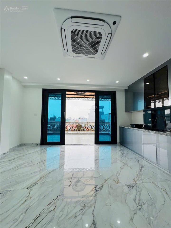 Nhà đẹp ở ngay phố sài đồng long biên dt 55m2, 7 tầng, mt 4.5m, ô tô tránh. thang máy, ở ngay.