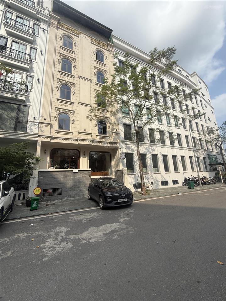 Hàng cực hiếm khu lk minh nhựa, 2 mặt thoáng vỉa hè ô tô tránh. dt 120m2, 6 tầng, mt 8m , 1 hầm.