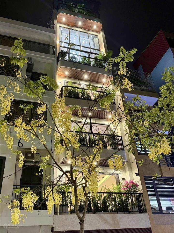 Siêu phẩm nhà phố trạm, cổ linh dt 60m2, 8 tầng, mặt tiền 4.5m. thang máy, kinh doanh sầm uất,