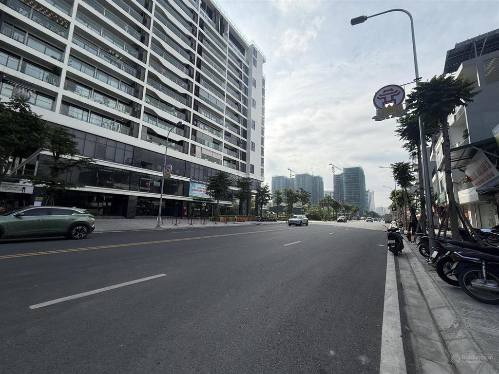 Bán nhà mặt phố nguyễn lam  phúc đồng dt 72m², mt 7m, vỉa hè, kinh doanh, dòng tiền, đầu tư.