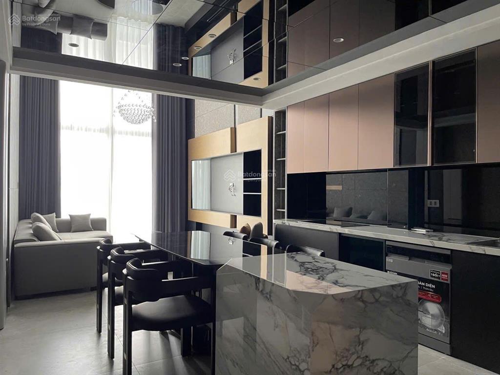 Bán nhà riêng cự khối, thạch bàn, dt 66m2, 7 tầng, gara ô tô, thang máy, kinh doanh, view hồ.