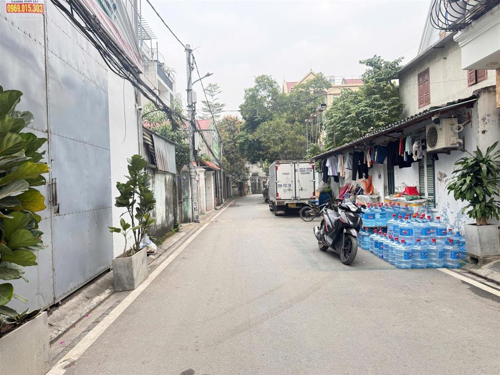 Bán nhà phố tư đình, long biên dt 250m2, mặt tiền 8.5m, nở hậu, ô tô tránh, kinh doanh, đầu tư