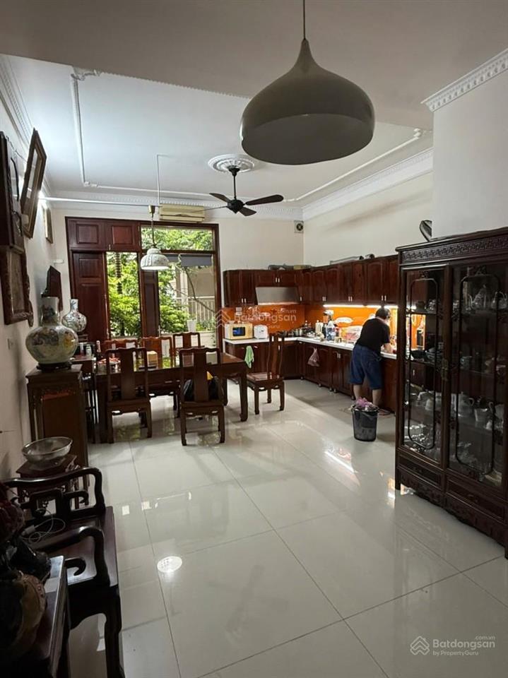 Giảm 9 tỷ bán căn nhà phố ngọc lâm, bồ đề dt 176m2, 5 tầng, vỉa hè, ô tô tránh, kinh doanh, đầu tư