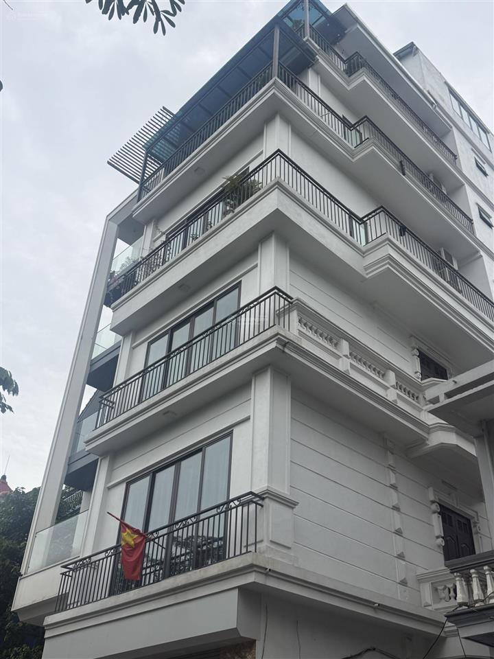 Bán nhà mặt phố bồ đề long biên dt 110m2, 7 tầng, mt 5.7m, lô góc 2 thoáng, thang máy, kinh doanh