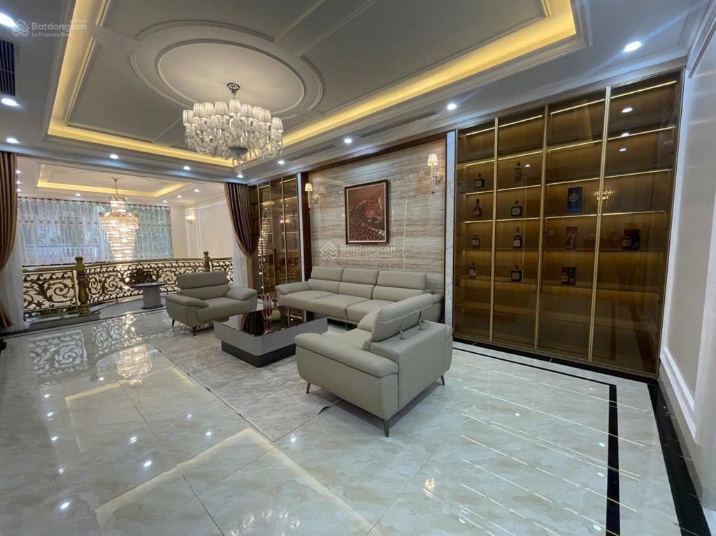 Giảm 3 tỷ bán nhà phân lô quân đội 918 phúc đồng, long biên, dt 90m2, 8 tầng, mt 5m, full nội thất