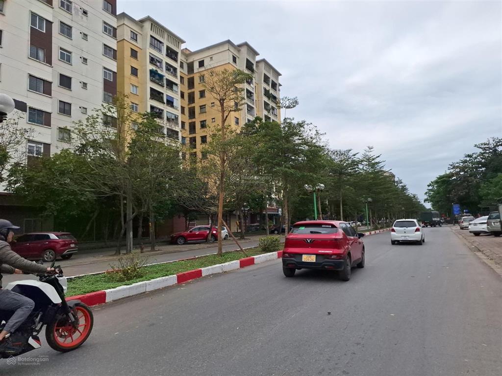 Bán nhà đẹp ở ngay tại ngô gia tự, việt hưng dt 110m2, 7 tầng, mặt tiền 5.2m, garra, thang máy.