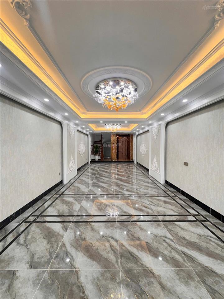 Bán siêu phẩm mặt phố hoa lâm, việt hưng dt 98m2, 8 tầng, mặt phố kinh doanh, đầy đủ nội thất.